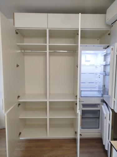 Установка выключателя (на готовые коммуникации)