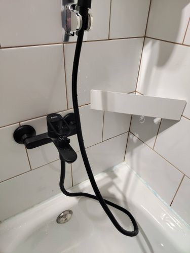 Установка смесителя (на готовые коммуникации)