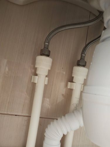 Монтаж и подключение настенно-потолочного светильника