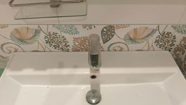 Герметизация ванны силиконом