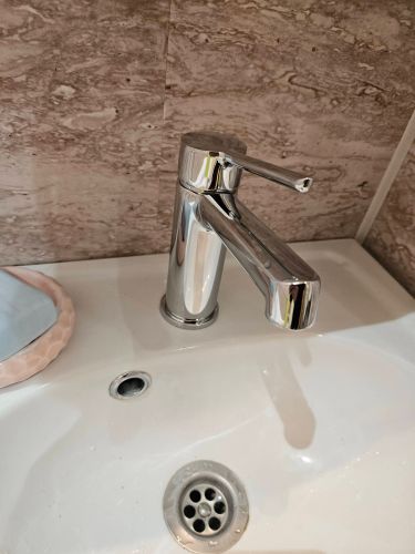 Установка смесителя (на готовые коммуникации)