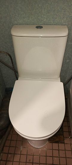 Установка напольного унитаза