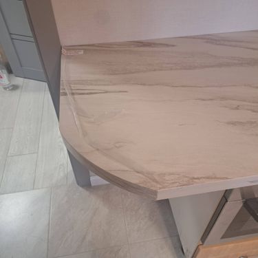 Прямой скос одного угла столешницы ДСП Закругление столешницы ДСП Выезд мастера за пределы зоны бесплатного выезда