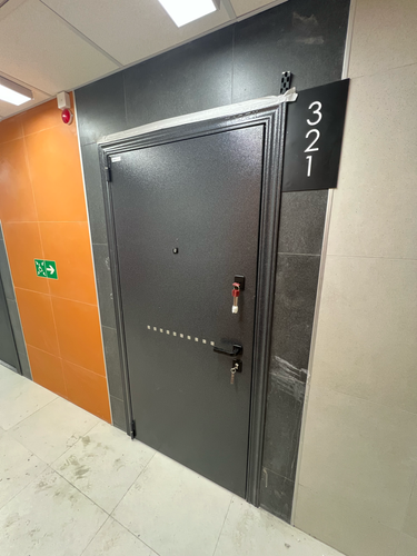 Установка входной двери весом до 95 кг