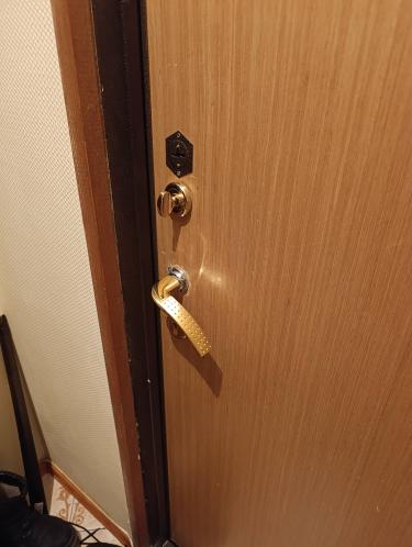 Замена замка межкомнатной двери
