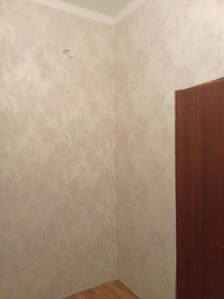 Монтаж потолочного полистрирол/пенополистирол плинтуса