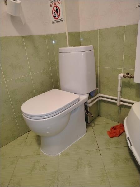 Установка напольного унитаза
