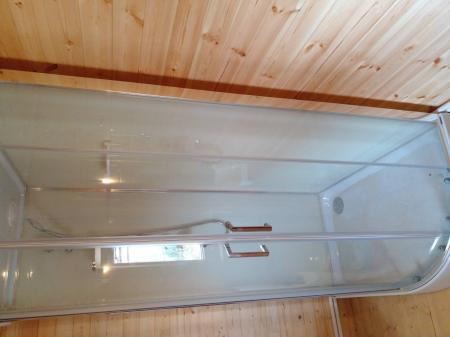 Установка душевой кабины шириной до 120 см