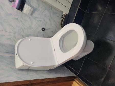 Установка напольного унитаза