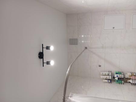 Установка люстры в сборке