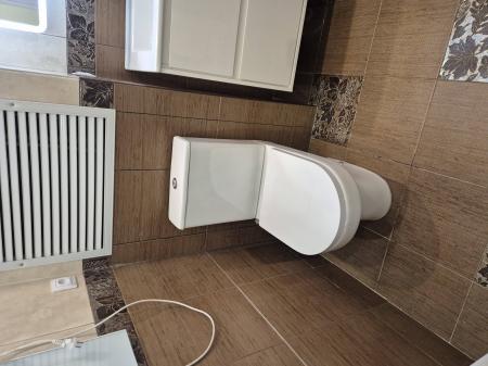 Установка напольного унитаза