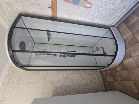 Герметизация стыков душевой кабины