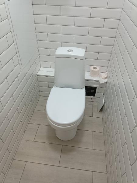 Установка напольного унитаза
