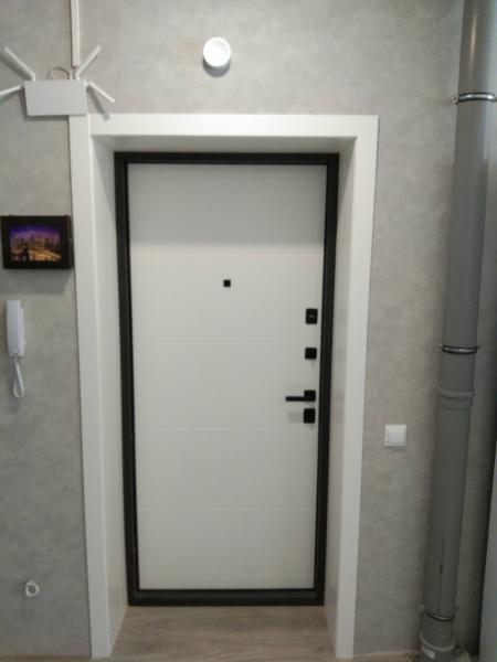 Установка входной двери весом до 95 кг