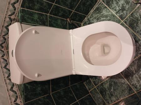 Установка напольного унитаза
