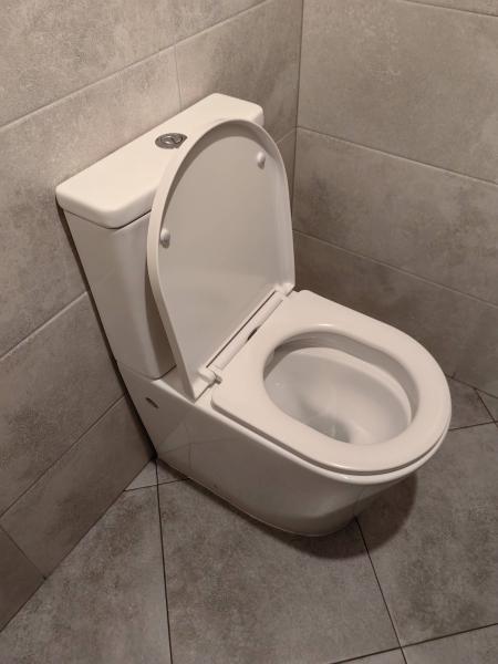 Установка напольного унитаза