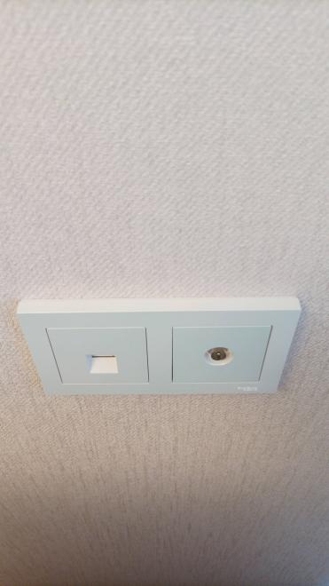 Монтаж и подключение настенно-потолочного светильника