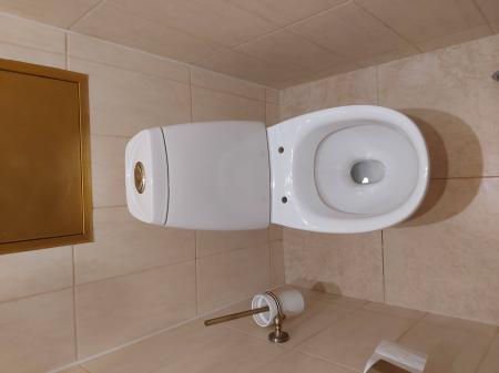Установка напольного унитаза