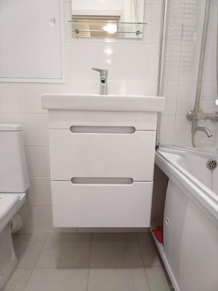 Монтаж электрического полотенцесушителя