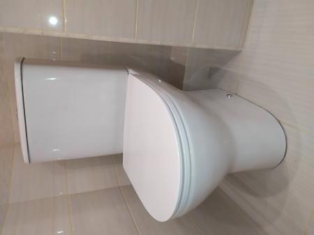 Установка напольного унитаза