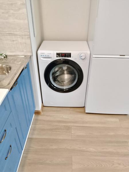 Установка отдельностоящей стиральной машины с подключением