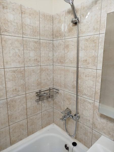 Установка смесителя (на готовые коммуникации)