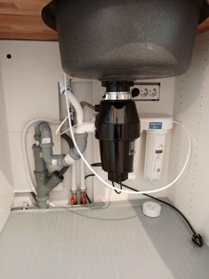 Установка проточного фильтра для питьевой воды