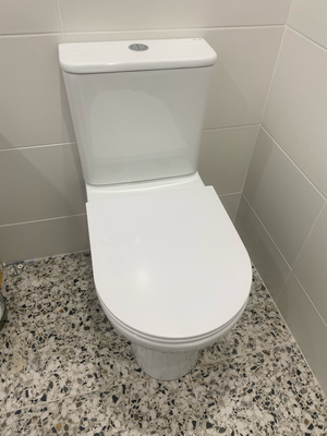 Установка напольного унитаза