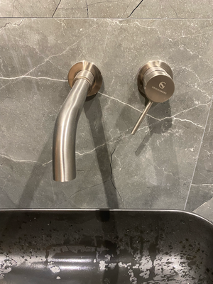 Установка подвесного унитаза (на готовую инсталляцию)