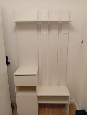 Сборка прихожей