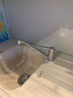 Установка смесителя (на готовые коммуникации)