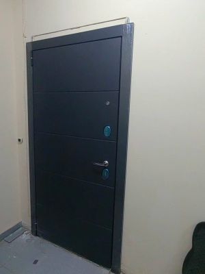 Установка входной двери весом до 95 кг