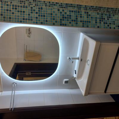 Установка смесителя (на готовые коммуникации)