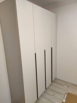 Сборка прихожей