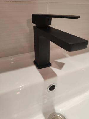 Установка смесителя (на готовые коммуникации)