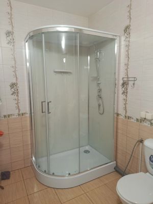 Демонтаж душевой кабины