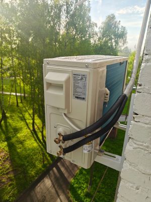 Установка сплит системы 7-9 kBTU (одноэтапный монтаж)