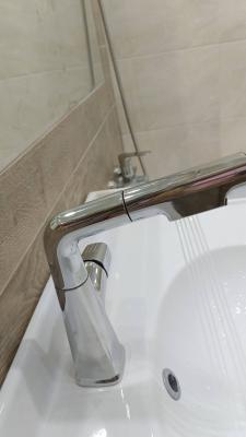 Установка смесителя (на готовые коммуникации)