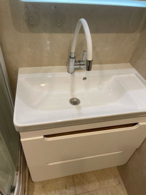 Установка комплекта: Тумба + Раковина + смеситель + зеркало