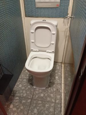 Установка напольного унитаза