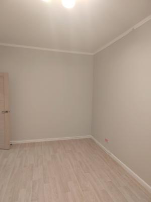 Покраска обоев в 2 слоя