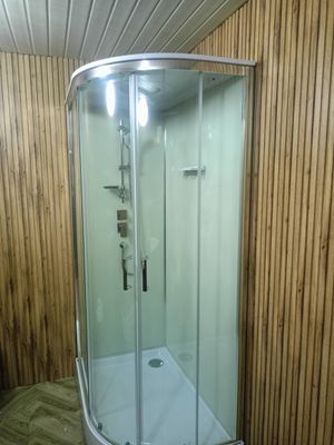 Установка душевой кабины шириной до 120 см