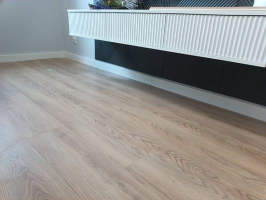 Монтаж деревянного/мдф плинтуса