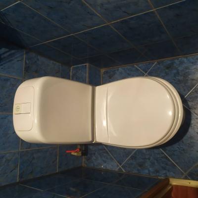 Установка напольного унитаза