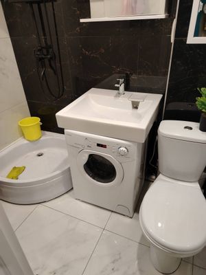 Установка смесителя (на готовые коммуникации)