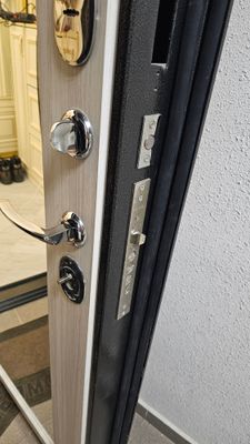 Установка карниза