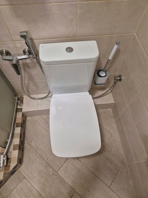 Установка напольного унитаза