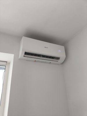 Установка сплит системы 7-9 kBTU (одноэтапный монтаж)