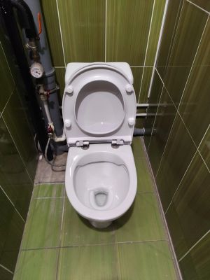 Установка напольного унитаза