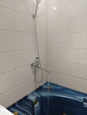 Установка смесителя (на готовые коммуникации)